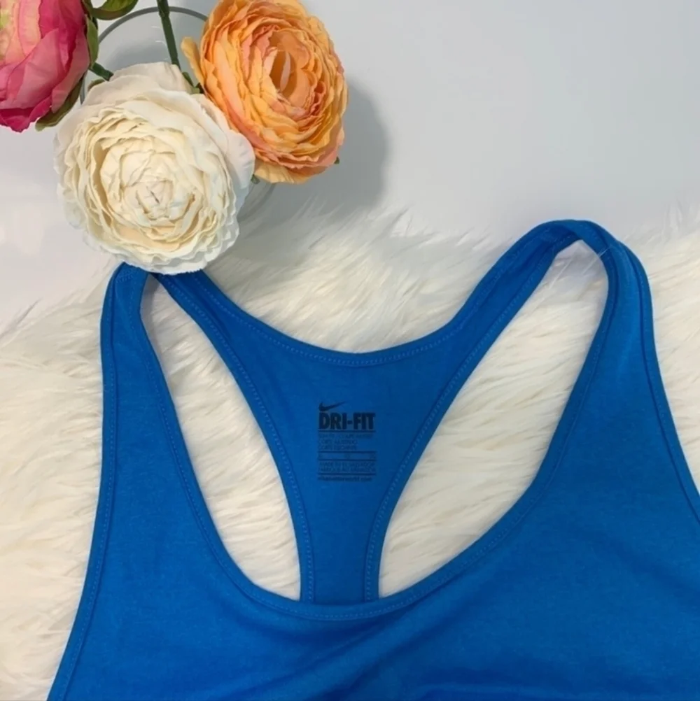 NIKE DRI-FIT Blue Racerback Slim Fit Tank Top Workout Women's Large L Athletic